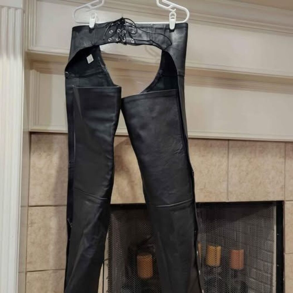 Leather Motorcycle Riding Chaps - Picture 2 of 4